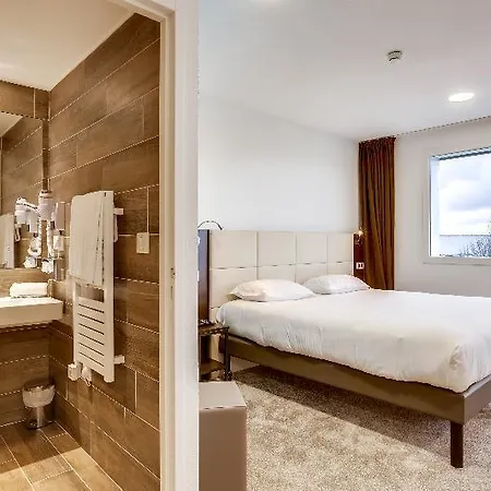Hotel The Originals City, Mémorial 3*