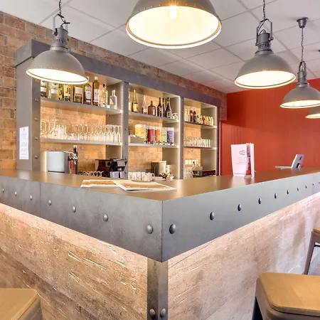 The Originals City, Memorial Кан