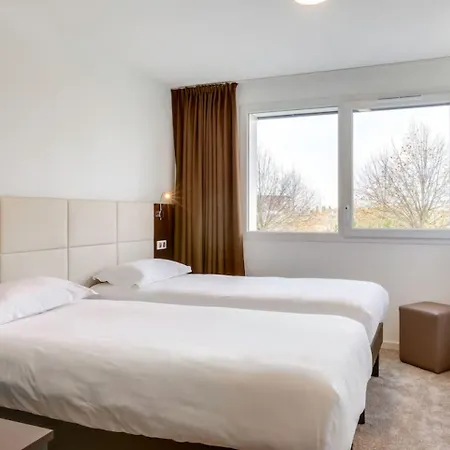 Hotel The Originals City, Mémorial 3*
