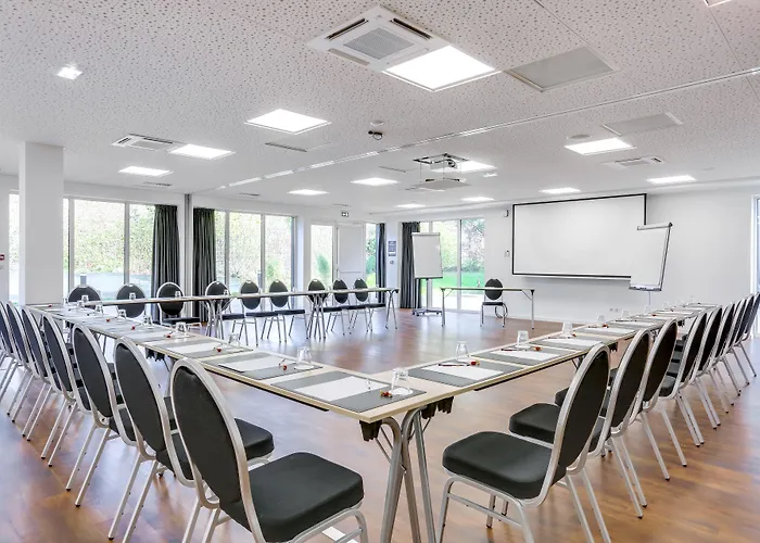 The Originals City, Memorial カーン