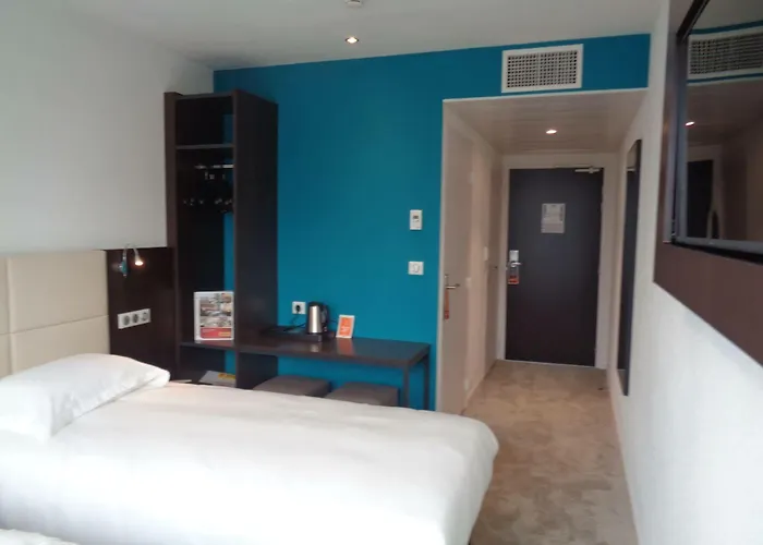 ホテル The Originals City, Memorial カーン